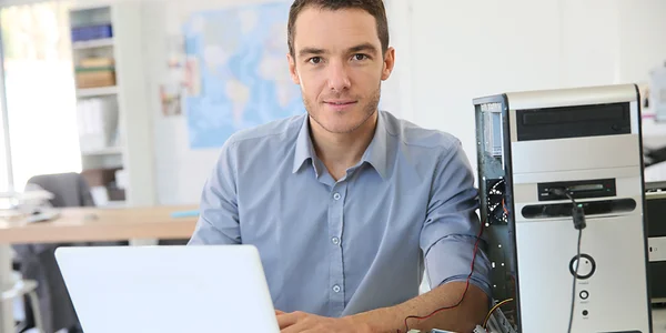 تعلم اساسيات الكمبيوتر
